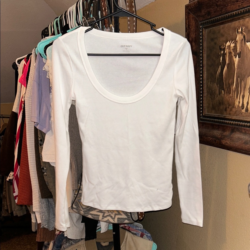 Old Navy Women's Classic White Scoop Neck Blouse